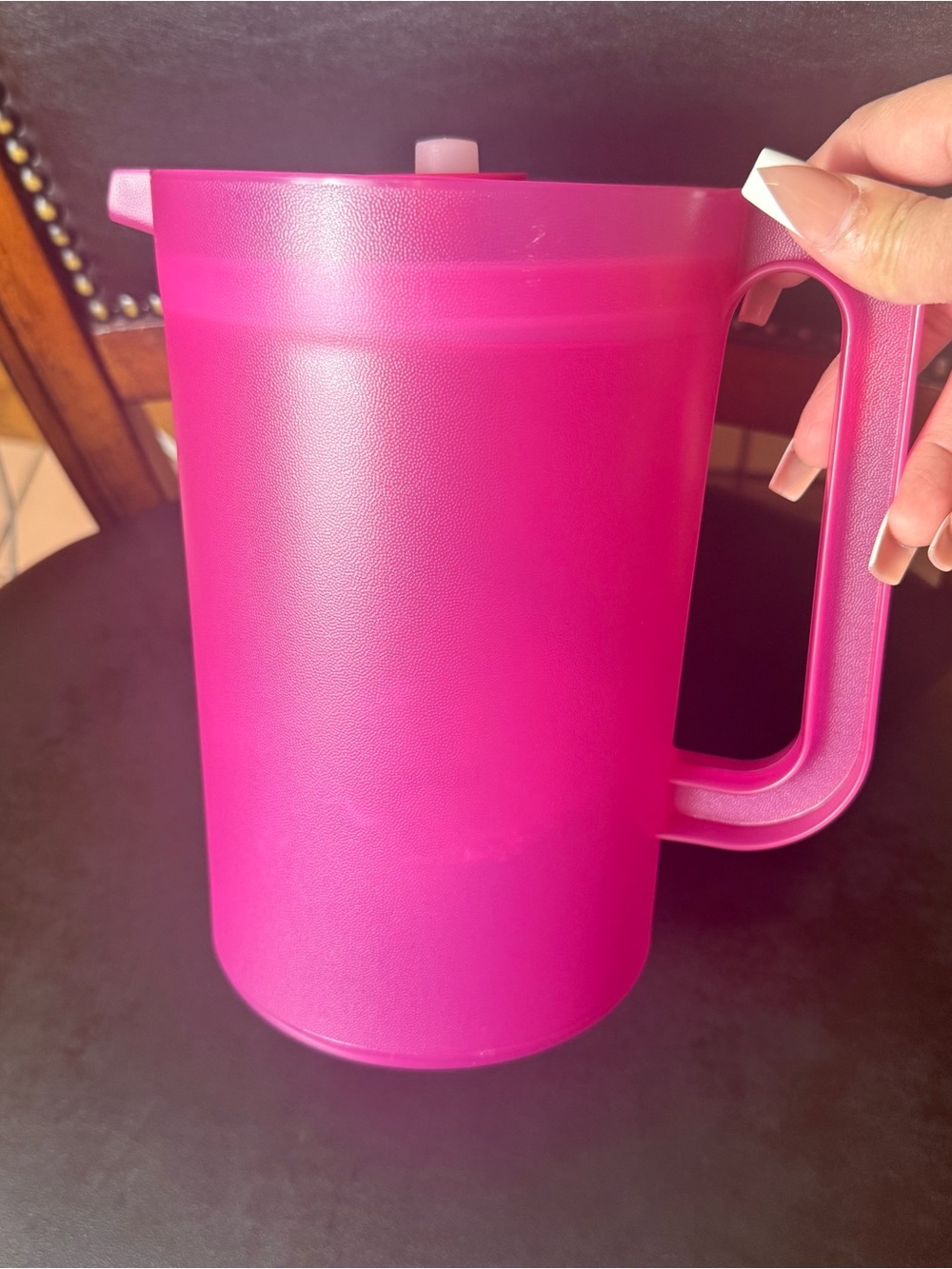 Tupperware Pitcher 2 quart Pink - Picture 3 of 3